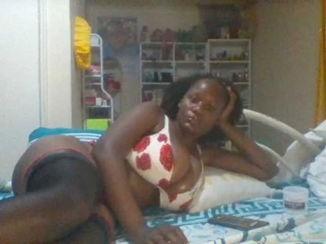 Live sex webcam photo for BoobieQueen #278232787