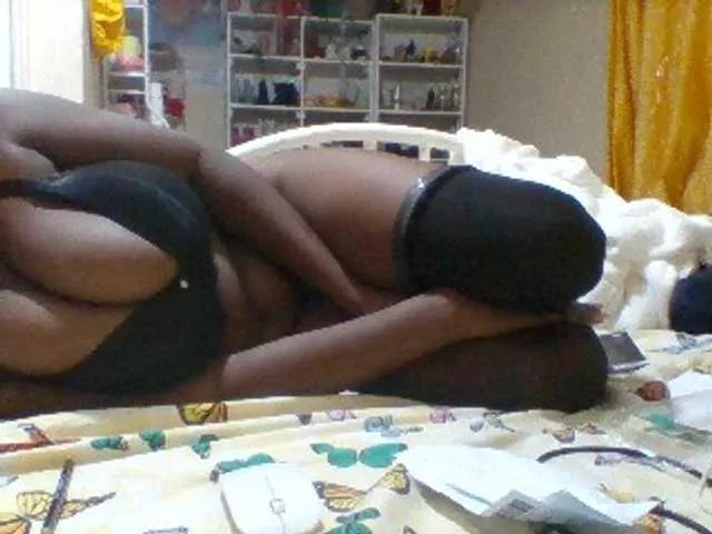 Live sex webcam photo for BoobieQueen #278249629