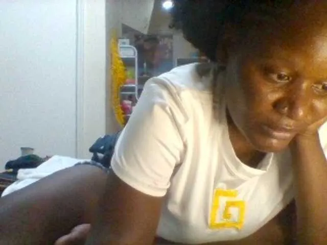 Live sex webcam photo for BoobieQueen #278292706