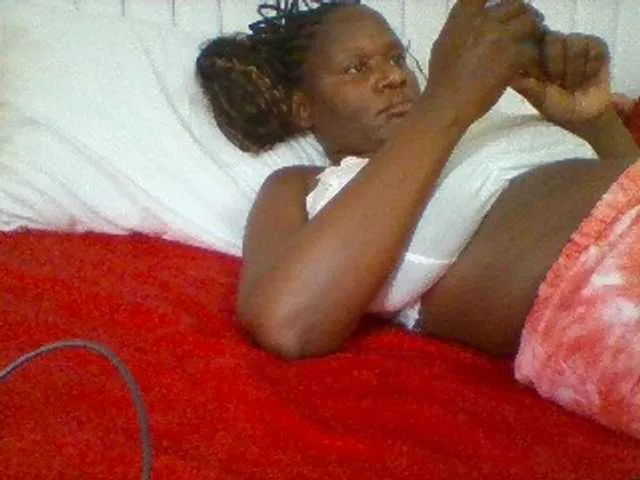 Live sex webcam photo for BoobieQueen #291150246