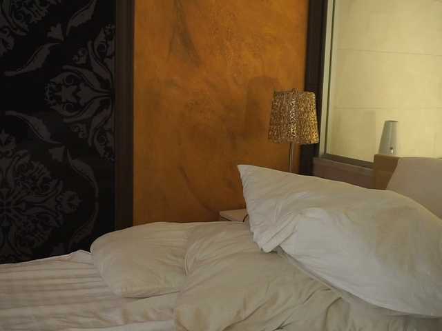 Live sex webcam photo for BoobsBounce69 #277329769