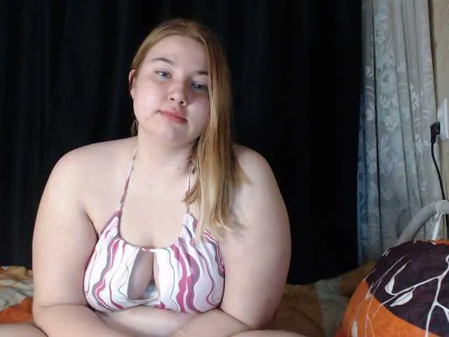 Live sex webcam photo for Boolochkaa #290031092