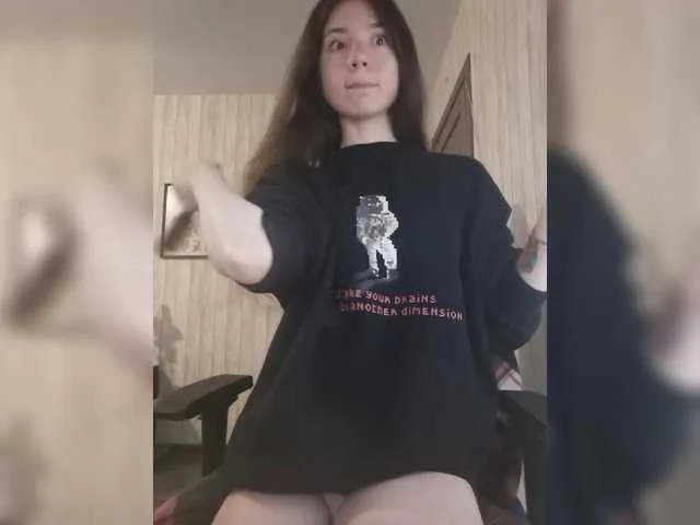 Live sex webcam photo for Borchets #273570114