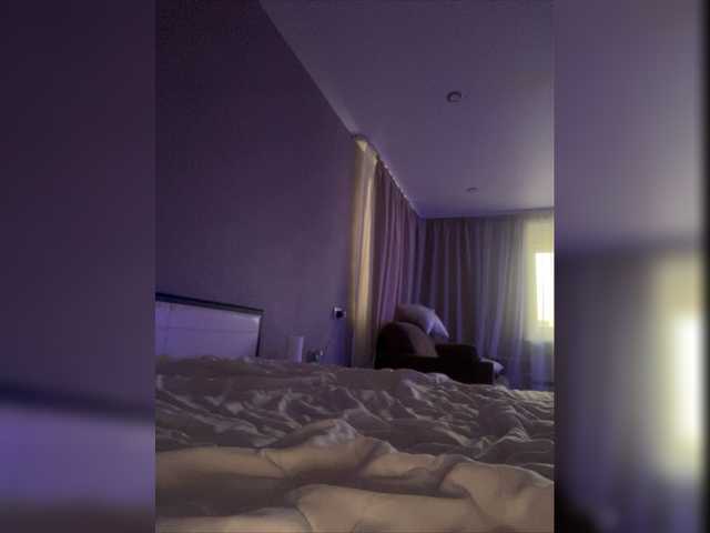 Live sex webcam photo for BoredGirl #275586838