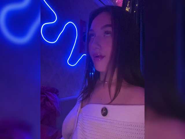 Live sex webcam photo for BoredGirl #290510548