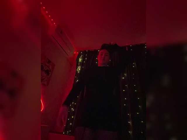 Live sex webcam photo for BoredGirl #290524757