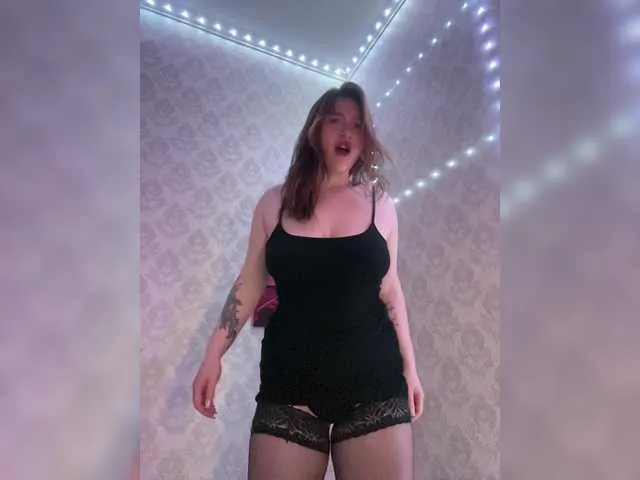 Live sex webcam photo for BoredGirl #291157178