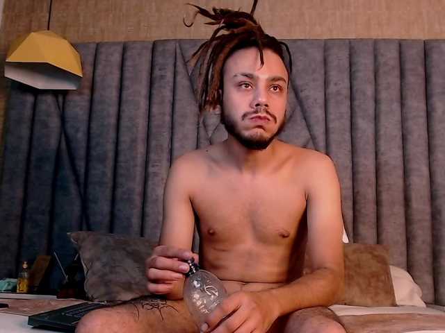 Live sex webcam photo for BossDominator #291870315