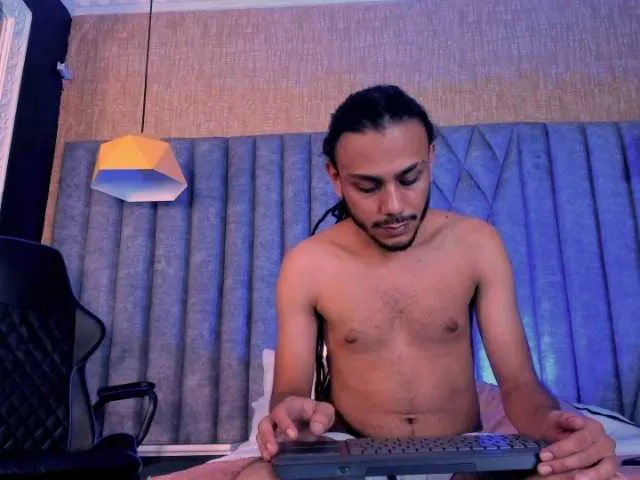 Live sex webcam photo for BossDominator #292053529