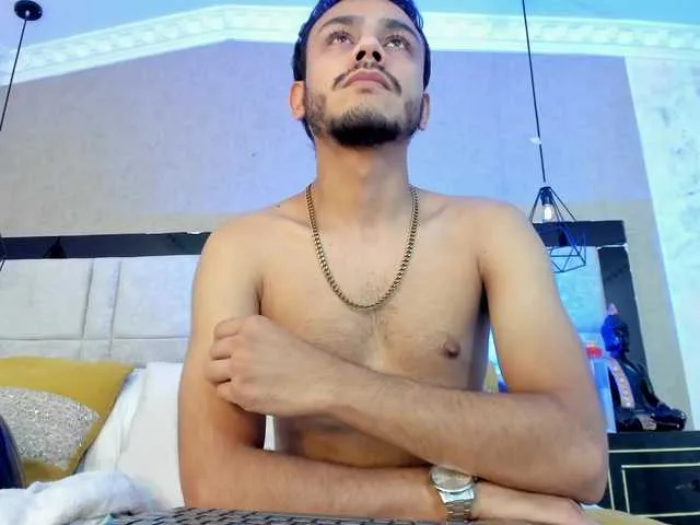 Live sex webcam photo for BossDominator #292736983