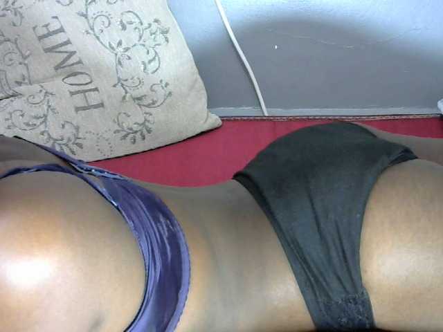 Live sex webcam photo for Bouncyass12 #277529157