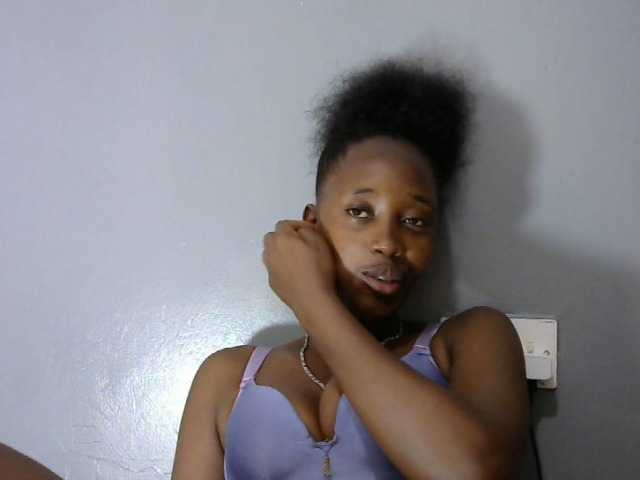 Live sex webcam photo for Bouncyass12 #277548392