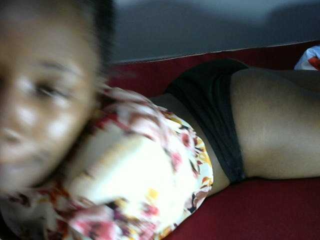 Live sex webcam photo for Bouncyass12 #277591421