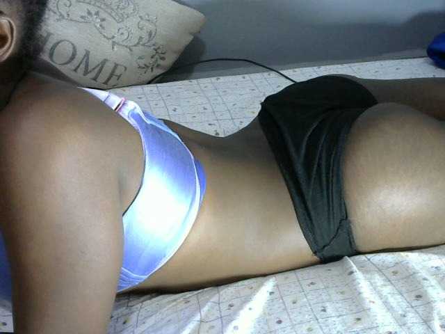 Live sex webcam photo for Bouncyass12 #277604657