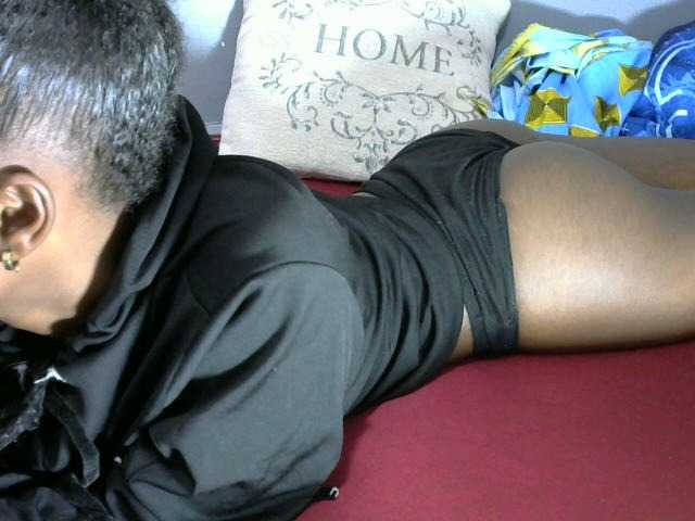 Live sex webcam photo for Bouncyass12 #277810025