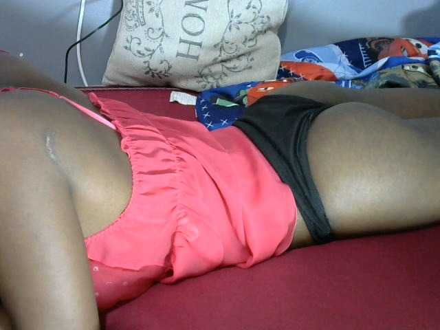 Live sex webcam photo for Bouncyass12 #277823925