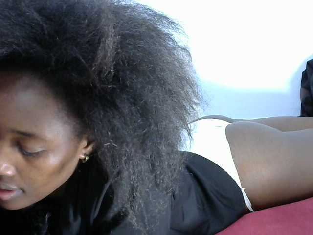 Live sex webcam photo for Bouncyass12 #288719576