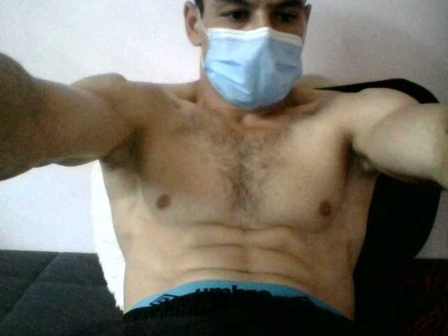 Live sex webcam photo for Boy11A #275567347