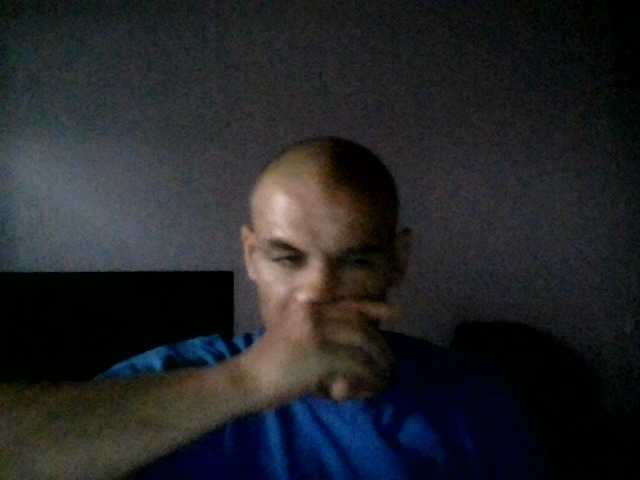 Live sex webcam photo for Boy11A #278224693