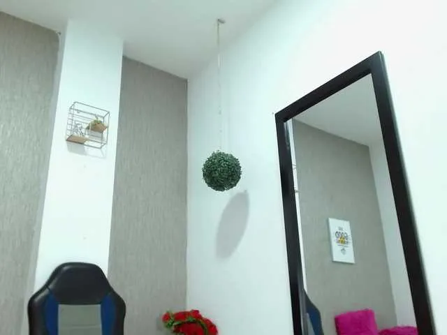 Live sex webcam photo for Boykleyn #276294052