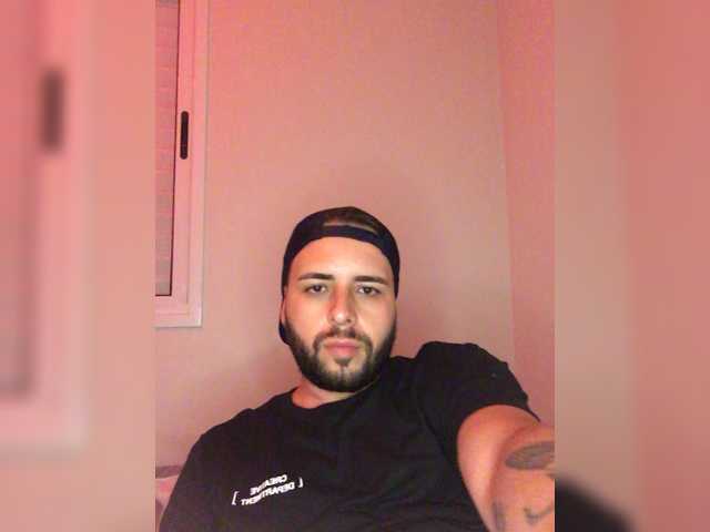 Live sex webcam photo for Boyssp3 #276407775