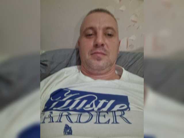 Live sex webcam photo for BradJoy #277151379