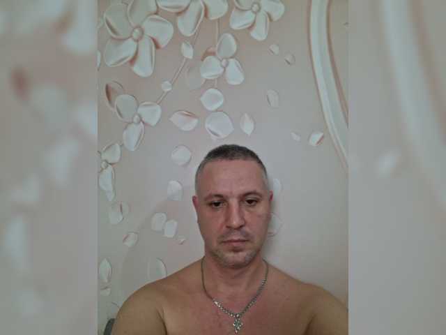 Live sex webcam photo for BradJoy #277215621