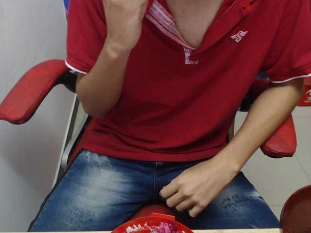 Live sex webcam photo for BradleyJhonson #277343455