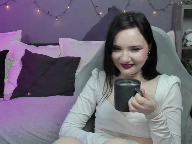 Live sex webcam photo for BrandyReed #277813671