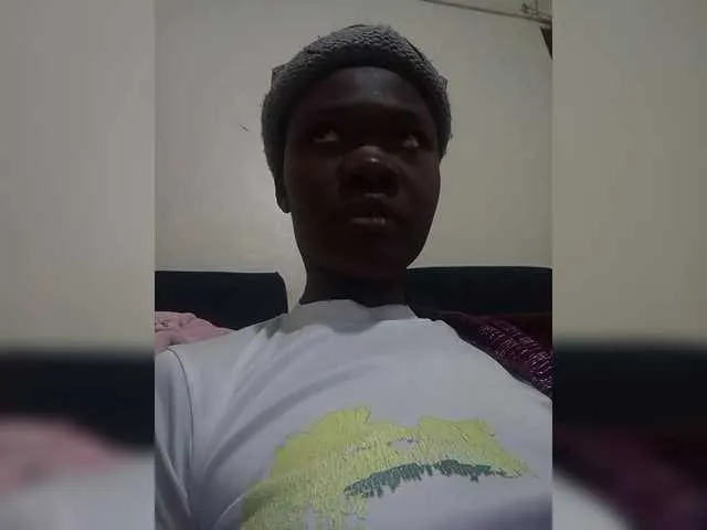 Live sex webcam photo for BreeBae #285284727