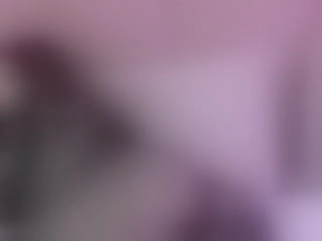 Live sex webcam photo for Breezellyn #293930673