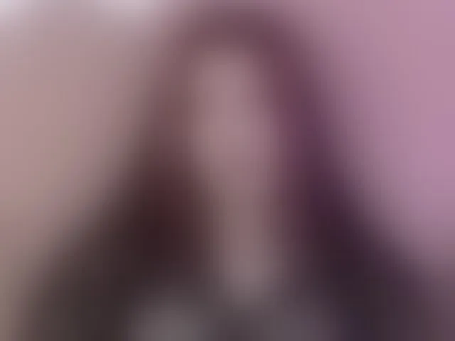 Live sex webcam photo for Breezellyn #293954074