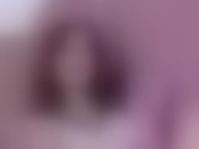 Live sex webcam photo for Breezellyn #293964345