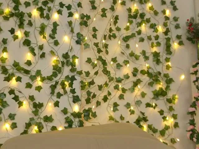 Live sex webcam photo for Brenda-M00n #290291227