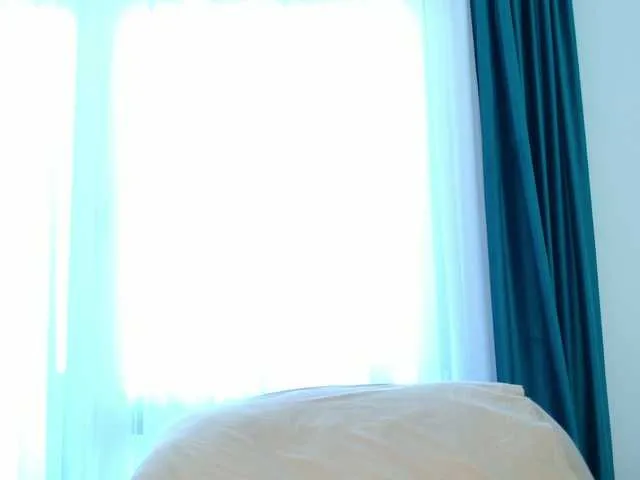 Live sex webcam photo for Brenda-M00n #290749288