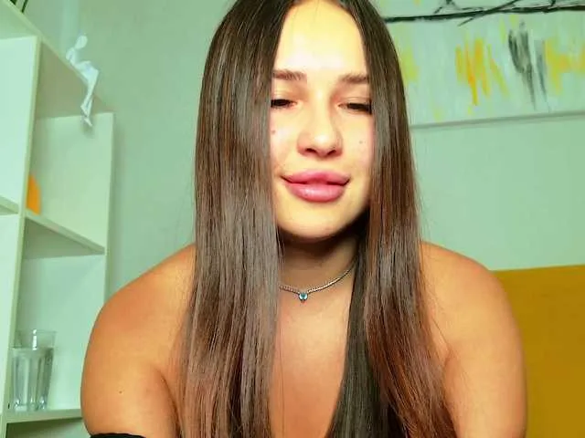 Live sex webcam photo for Brenda-M00n #291291424