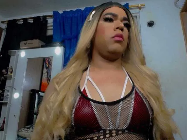 Live sex webcam photo for BrendaXXXHot #277606359