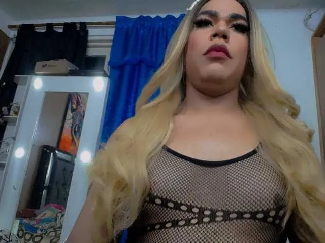 Live sex webcam photo for BrendaXXXHot #277613078