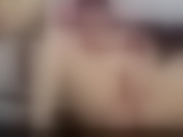 Live sex webcam photo for BrendaXiomy #294338955