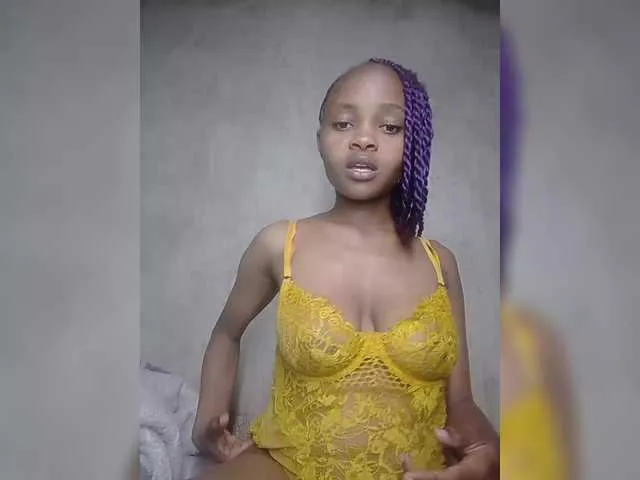 Live sex webcam photo for Brendah #291570882