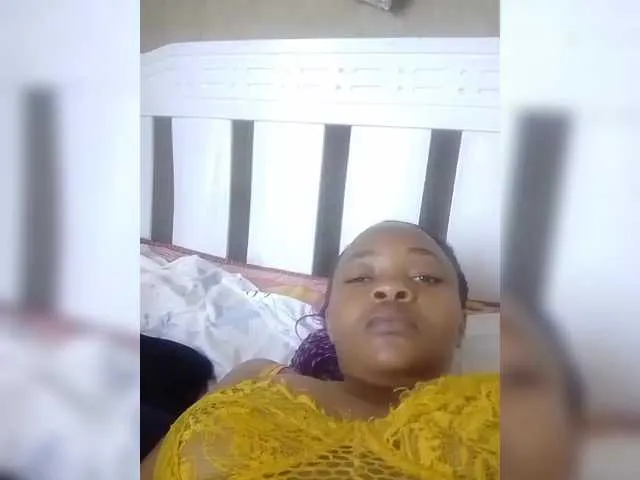 Live sex webcam photo for Brendah #291575972