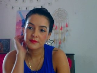 Live sex webcam photo for Brendalin18 #171915732