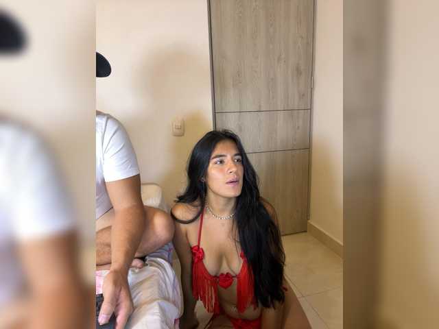 Live sex webcam photo for Brendaxxx #294126375