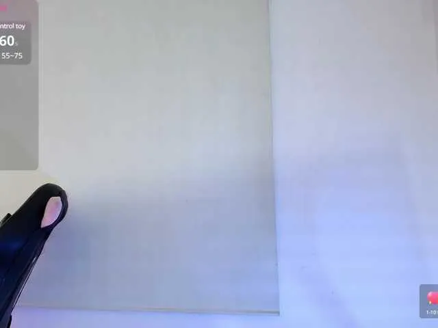 Live sex webcam photo for Brendda-tay #290755466