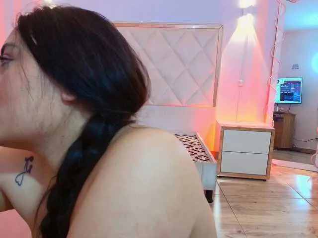 Live sex webcam photo for Brendda-tay #291547023