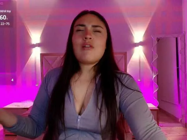 Live sex webcam photo for Brendda-tay #291621033