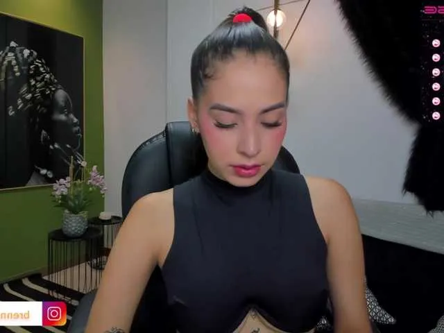 Live sex webcam photo for BrennaWalker #288004702
