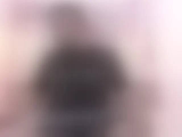 Live sex webcam photo for BrianMalonee #293010366