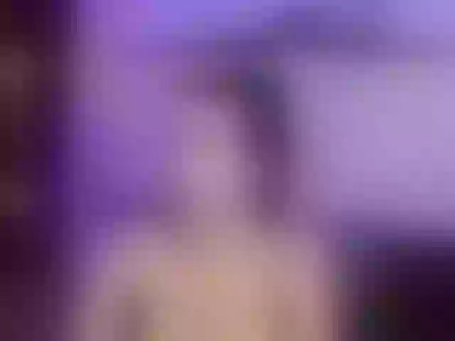 Live sex webcam photo for BrianaJane #276745075