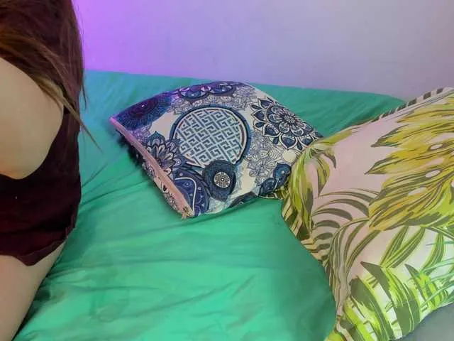 Live sex webcam photo for Brianna20 #278236415